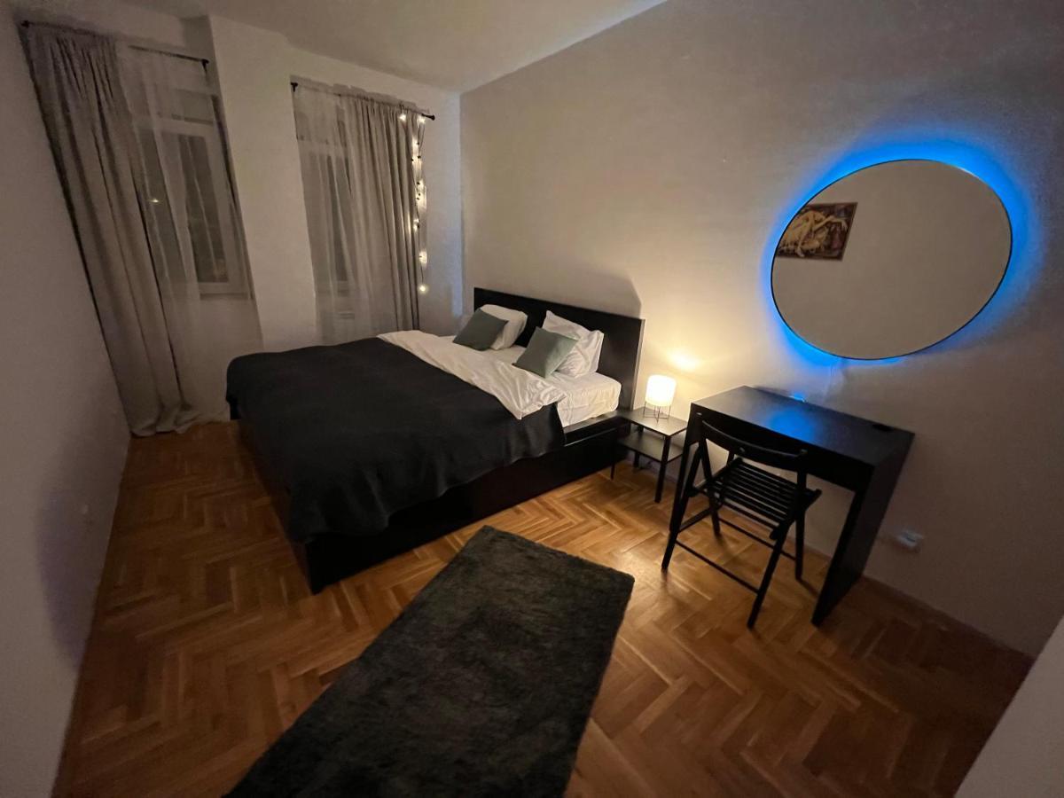 Apartment Ana - City Center Belgrado Exterior foto