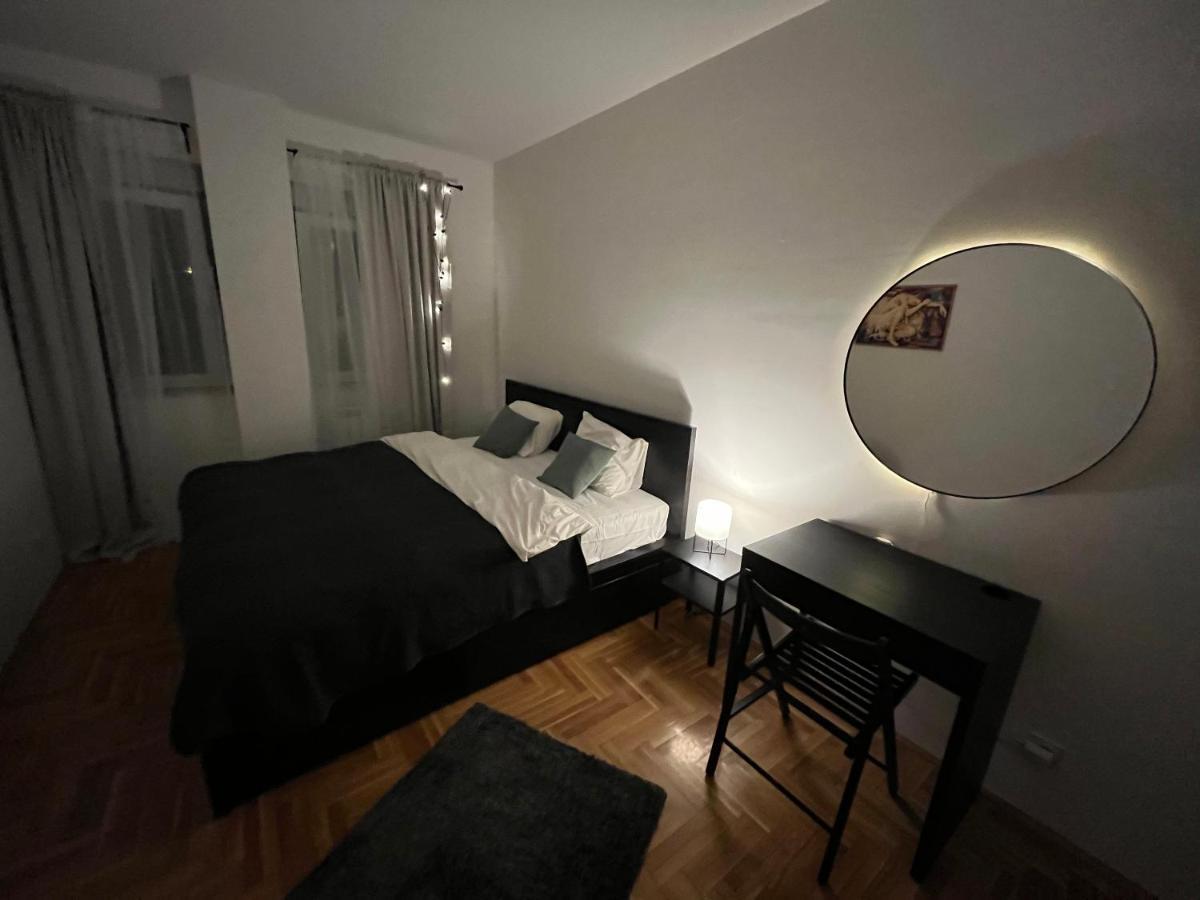 Apartment Ana - City Center Belgrado Exterior foto